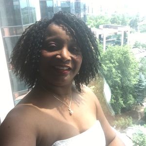 Meet your Posher, Sharon